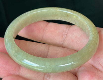 Flat inner profile of 62.1mm icy green Burmese jade bangle JB1302