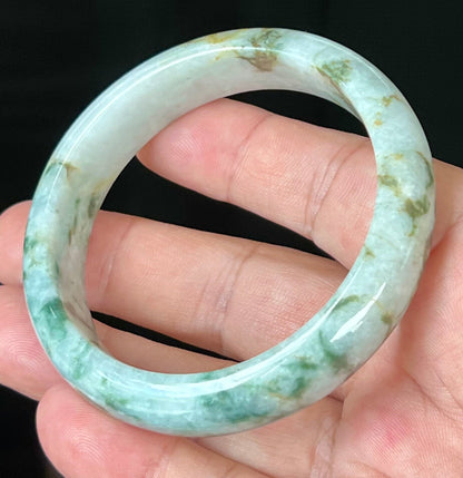 Flat inner profile of 62.1mm icy green Burmese jade bangle JB1302