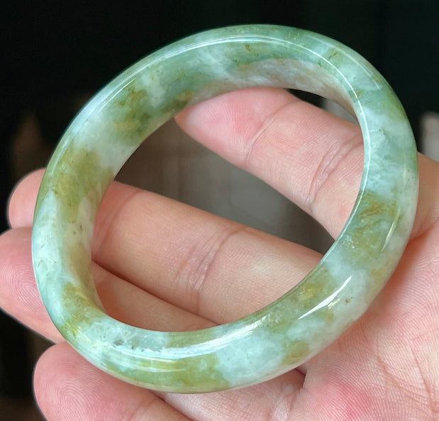 Flat inner profile of 62.1mm icy green Burmese jade bangle JB1302