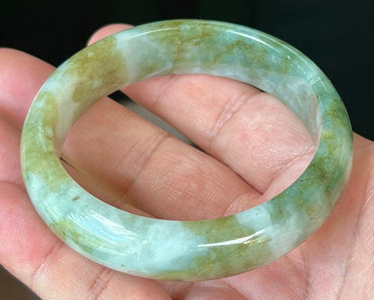 Flat inner profile of 62.1mm icy green Burmese jade bangle JB1302