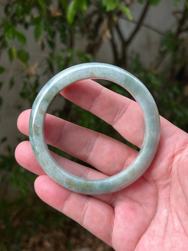 Translucent fine crystalline texture of Grade A natural Myanmar jadeite