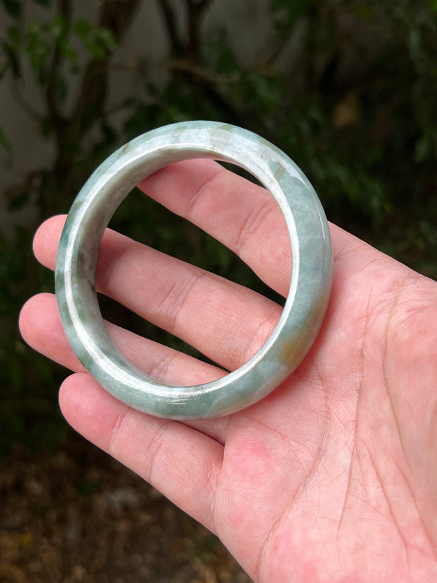 Translucent fine crystalline texture of Grade A natural Myanmar jadeite