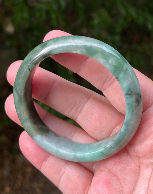 Translucent fine crystalline texture of Grade A natural Myanmar jadeite