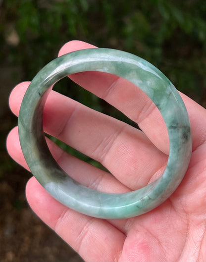 Translucent fine crystalline texture of Grade A natural Myanmar jadeite