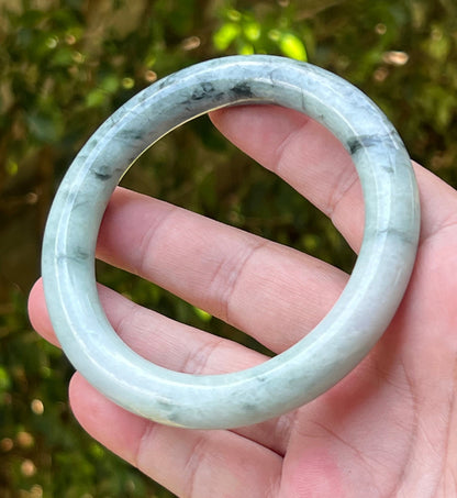 Translucent fine crystalline texture of Grade A natural Myanmar jadeite