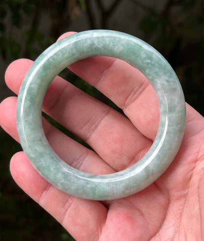 Translucent fine crystalline texture of Grade A natural Myanmar jadeite