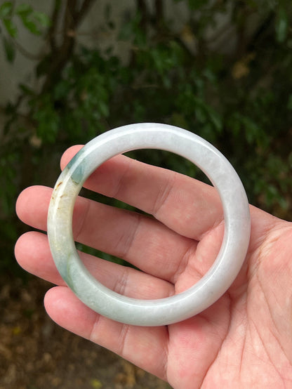 Translucent fine crystalline texture of Grade A natural Myanmar jadeite