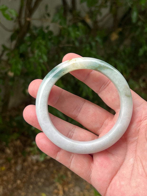 Translucent fine crystalline texture of Grade A natural Myanmar jadeite