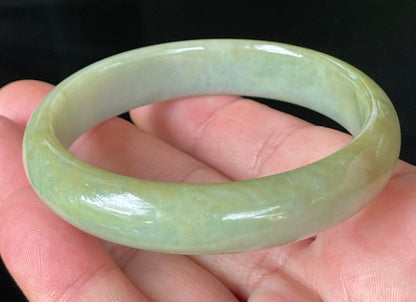 Translucent glassy luster of certified Grade A Myanmar jadeite jewelry