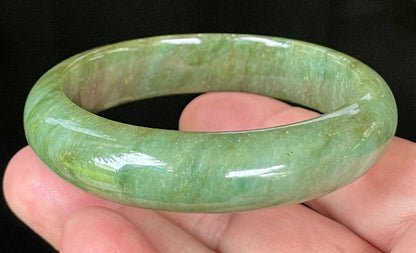Slightly translucent bright glassy luster of certified Grade A Myanmar jadeite jewelry