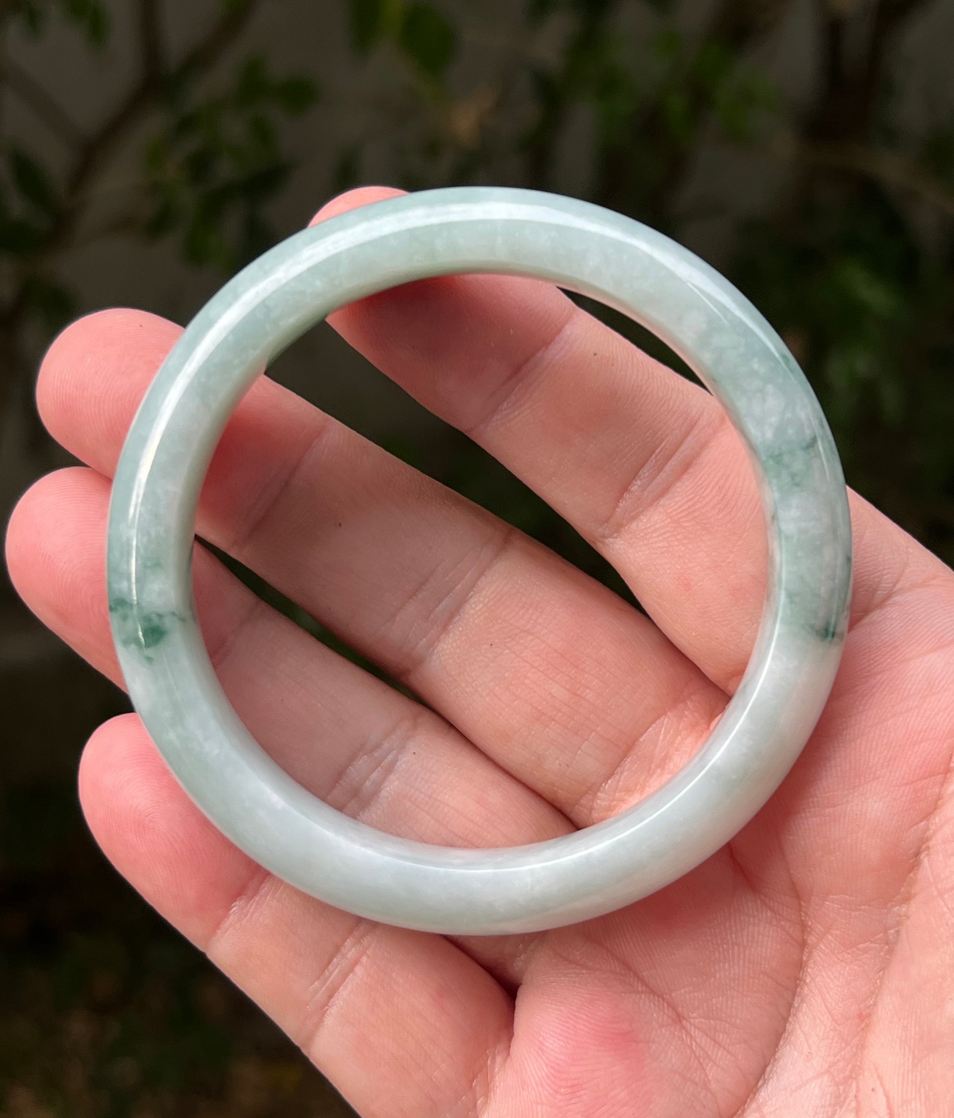 Translucent fine crystalline texture of Grade A natural Myanmar jadeite