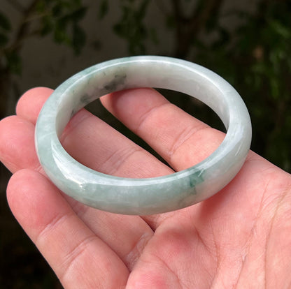 Translucent fine crystalline texture of Grade A natural Myanmar jadeite