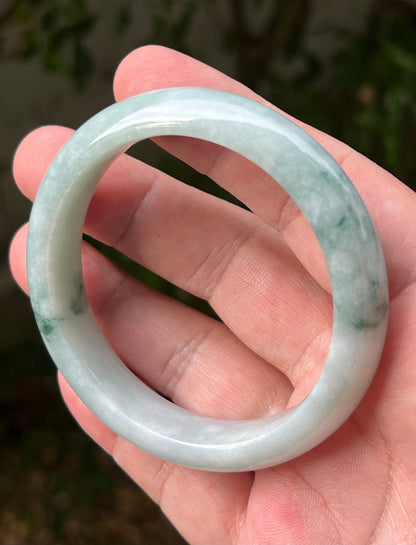 Translucent fine crystalline texture of Grade A natural Myanmar jadeite