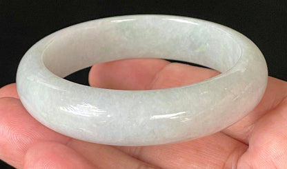 Slightly translucent bright glassy luster of certified Grade A Myanmar jadeite jewelry