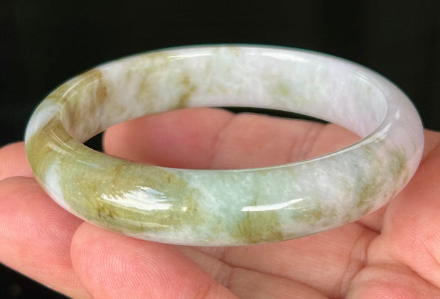 Semi-translucent glassy luster of certified Grade A Myanmar jadeite