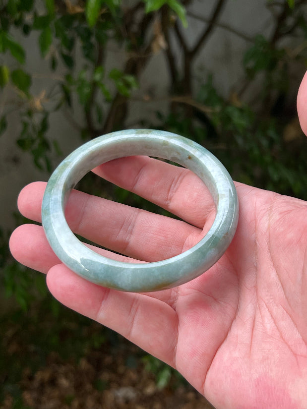 Translucent fine crystalline texture of Grade A natural Myanmar jadeite