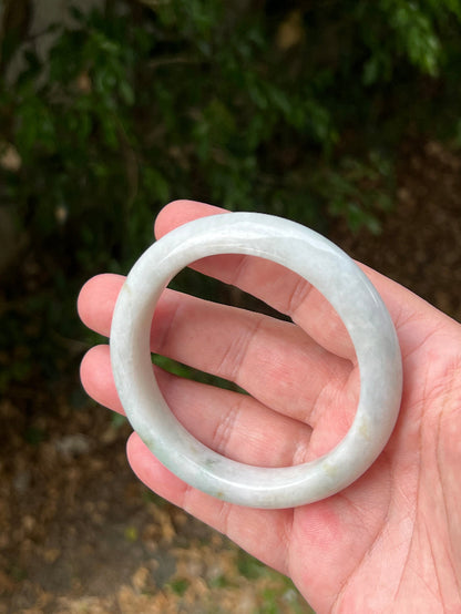 Translucent fine crystalline texture of Grade A natural Myanmar jadeite