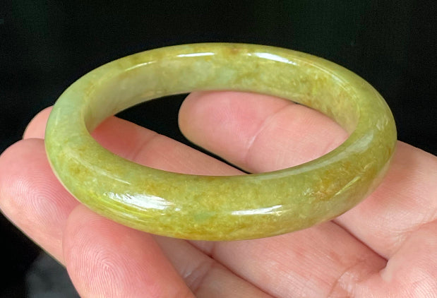 Vitreous luster of opaque to slightly translucent certified Grade A Myanmar jadeite jewelry