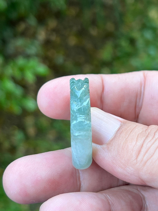 Elegant and comfortable band of Size US 8 natural Grade A jadeite statement ring JDR008