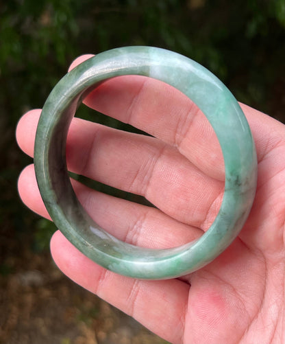 Flat inner profile of 58.4mm icy bluish green Burmese jade bangle JB1320