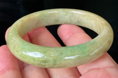 Translucent glassy luster of natural Grade A Myanmar jadeite jewelry