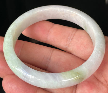 Semi-translucent bright glassy luster of natural Grade A Myanmar jadeite