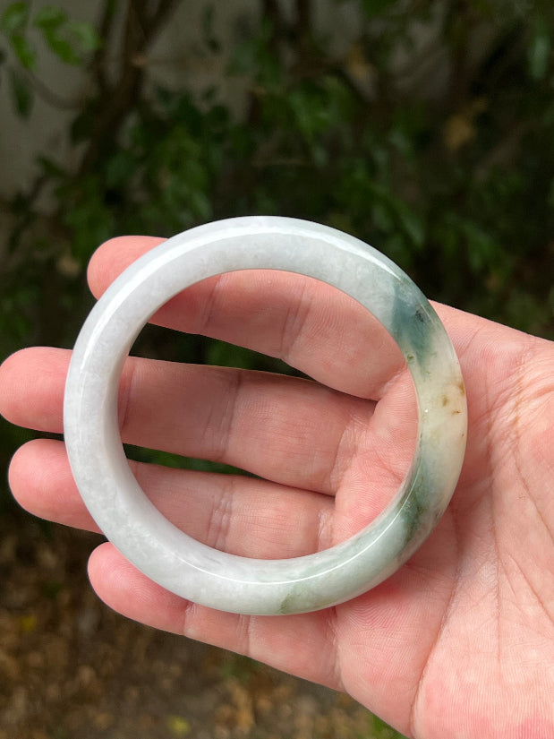 Flat inner profile of 62mm icy white and honey Burmese jade bangle JB1290