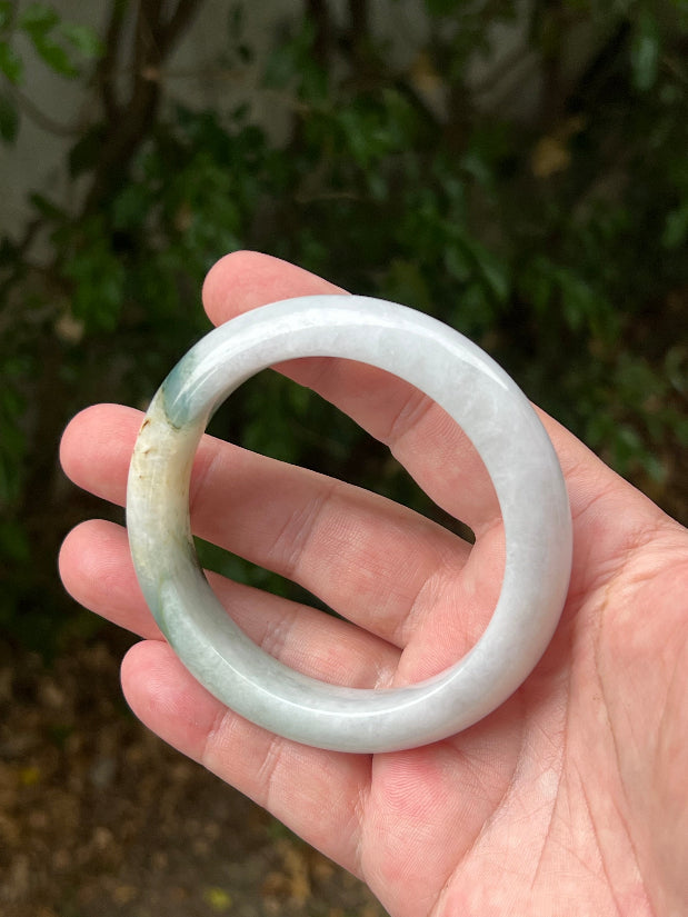 Flat inner profile of 62mm icy white and honey Burmese jade bangle JB1290