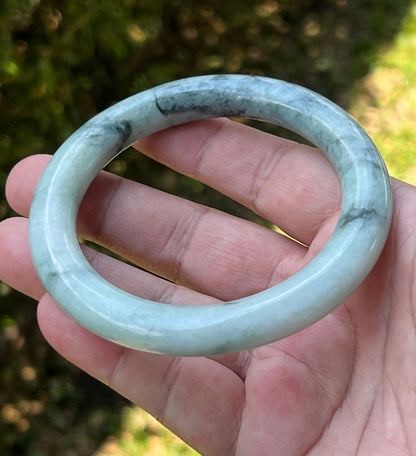 Flat inner profile of 62.1mm icy green Burmese jade bangle JB1302