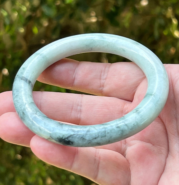 Translucent fine crystalline texture of Grade A natural Myanmar jadeite