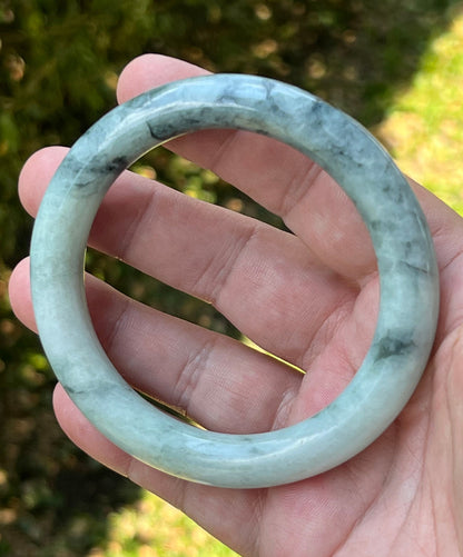 Flat inner profile of 62.1mm icy green Burmese jade bangle JB1302
