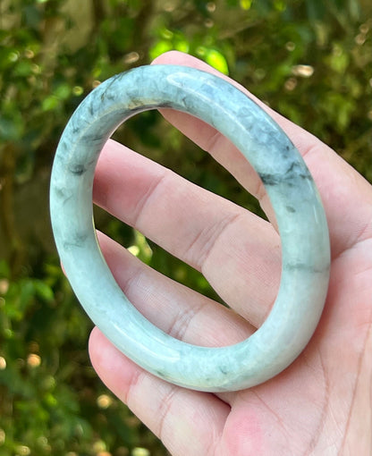Flat inner profile of 62.1mm icy green Burmese jade bangle JB1302