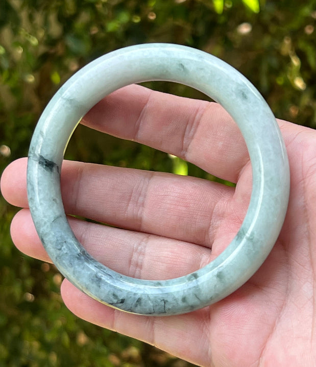 Flat inner profile of 62.1mm icy green Burmese jade bangle JB1302