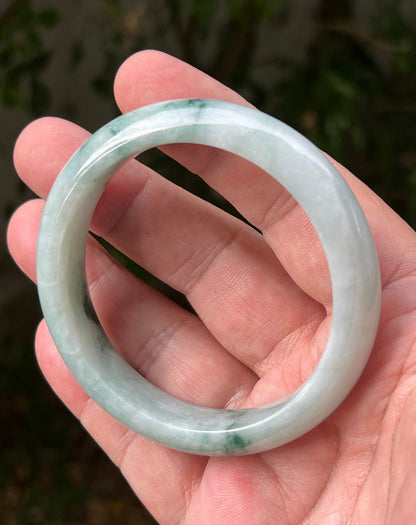 Regular round profile of 58.5mm icy green Burmese jade bangle JB1293