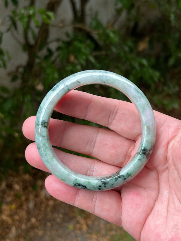 Flat inner profile of 62.1mm icy green Burmese jade bangle JB1302