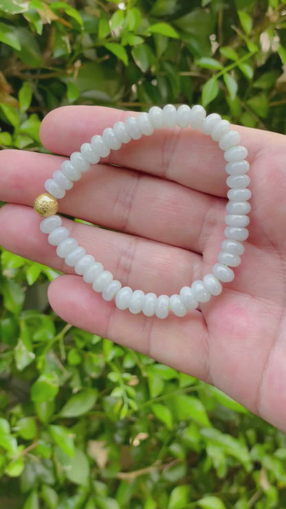 Natural Burmese Jadeite Jade Beaded Bracelet – Icy Apple Green With Gold Accent – 7.7mm – JBB166