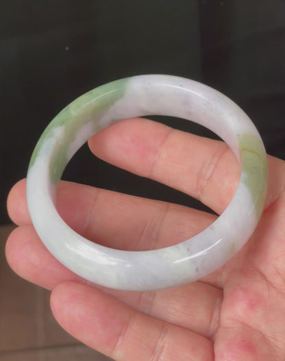 Natural Certified Burmese Jadeite Jade Bangle – Icy Greyish Milky White with Apple and Forest Green Hues – 58.6mm – JB095