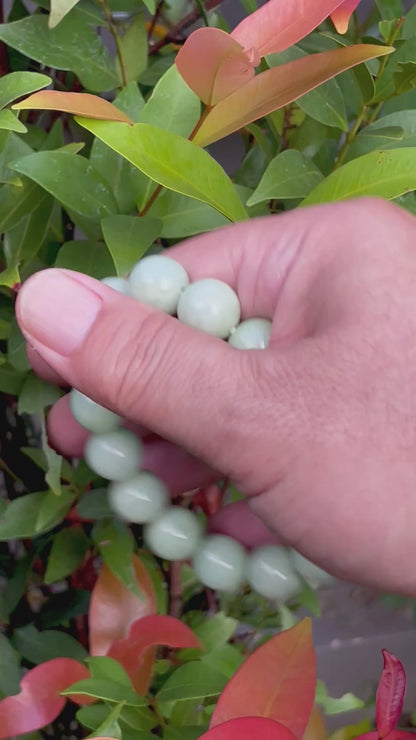 Natural Burmese Jadeite Jade Beaded Bracelet – Icy Apple Green – 13.4mm – JBB173