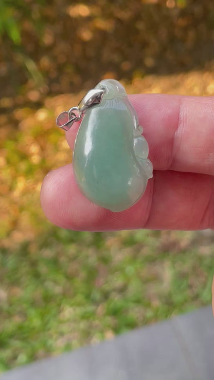 Natural Burmese Jadeite Jade Pendant – Green – Hand-Carved Gourd Motif – JP084
