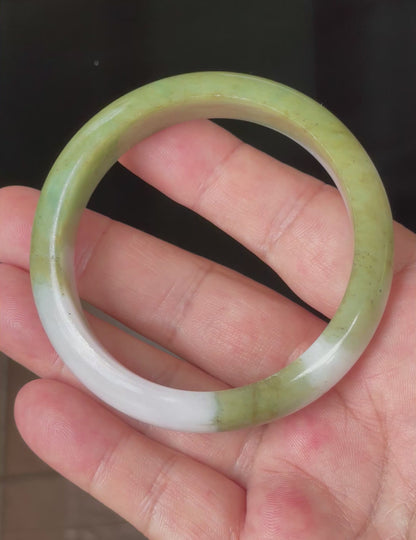 Natural Certified Burmese Jadeite Jade Bangle – Icy Apple Green & Forest Green with Milky White Hues – 58.4mm – JB078