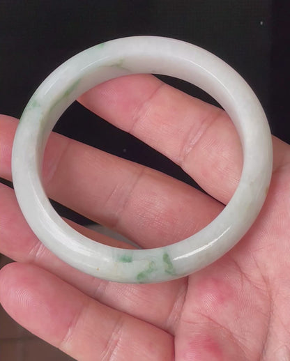 Natural Certified Burmese Jadeite Jade Bangle – Icy Greyish Milky White with Imperial Green & Honey Hues – 56.8mm – JB072