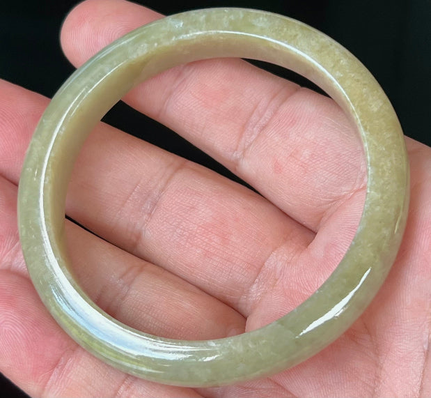 Semi-translucent crystalline texture of natural Grade A Myanmar jadeite