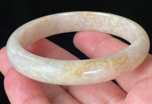 Flat inner and round outer edges of 59.5mm icy yellow, honey, and milky white Burmese jade bangle JB926