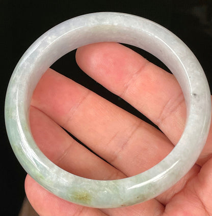 Flat inner and round outer edges of 58.3mm icy lavender, white, and green Burmese jade bangle JB054