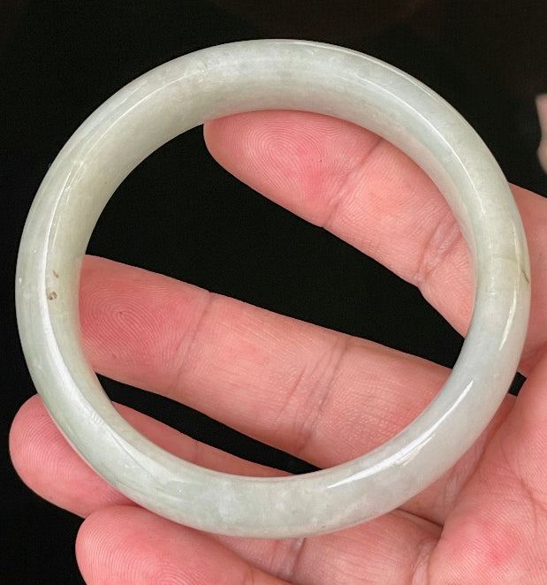Flat inner and round outer edges of 58.7mm very icy apple green Burmese jade bangle JB200