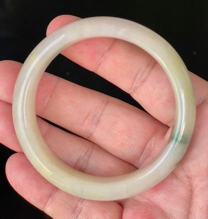 Flat inner and round outer edges of 56.1mm icy yellow and white Burmese jade bangle JB109